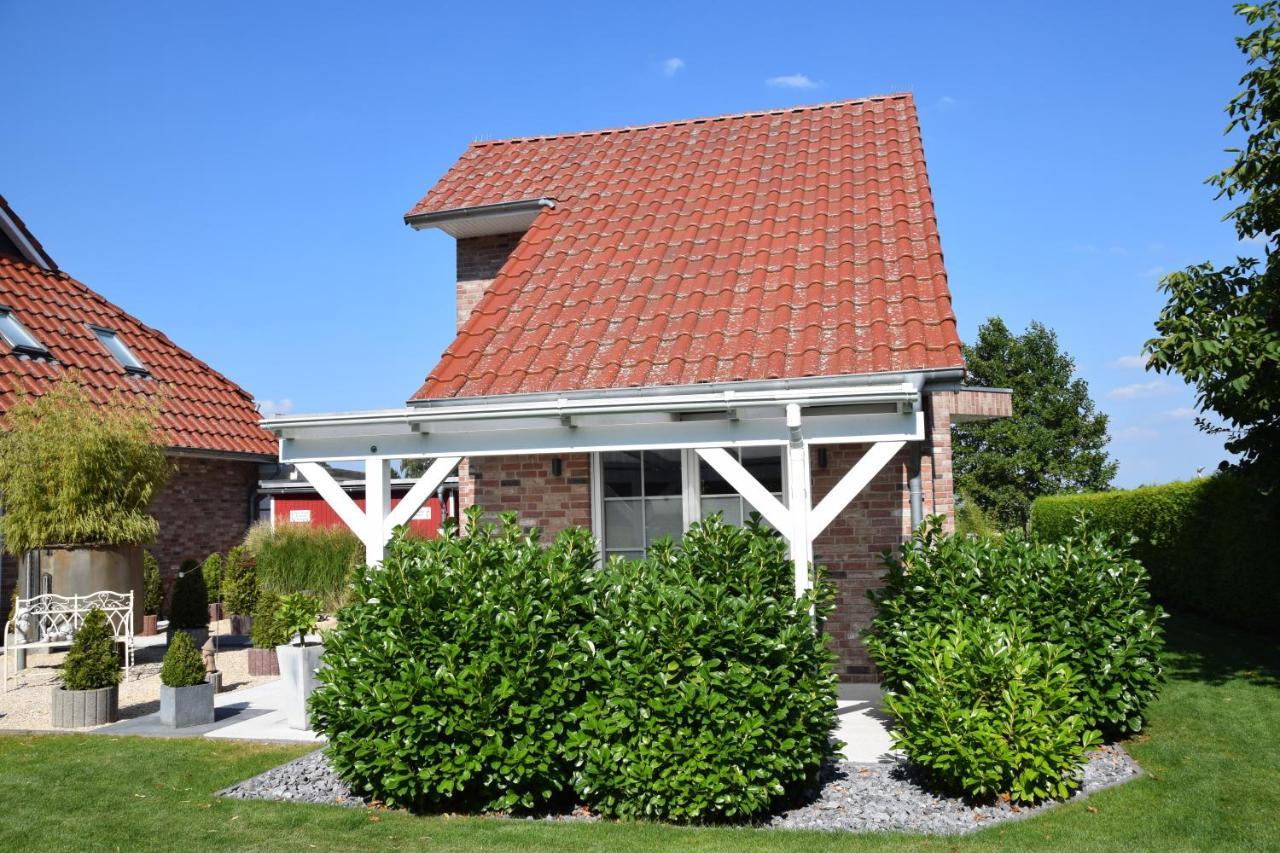 Wellness Appartements Ostfriesland Ihlowerfehn Exterior photo